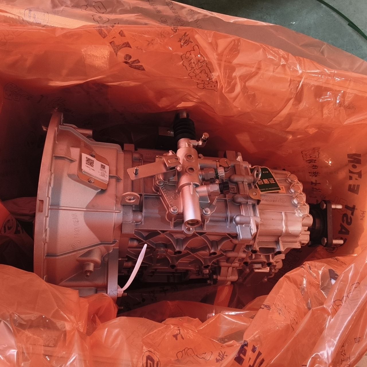 КПП в сборе C6J45T DONGFENG Z55 1700010-CL9601A 1700010CL9601A